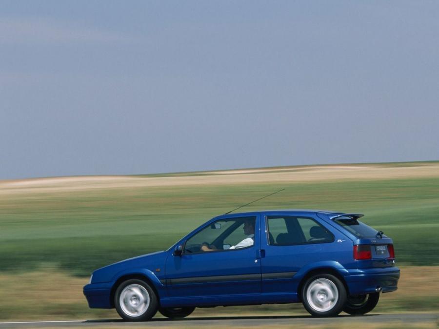  Citroen ZX 3-Door 1991 года  (фото 6 из 10)